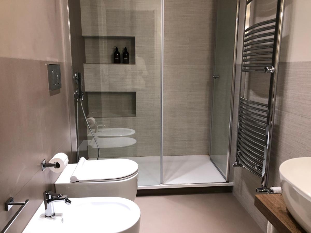 Opera Luxury Rosmini Lägenhet Rom Exteriör bild